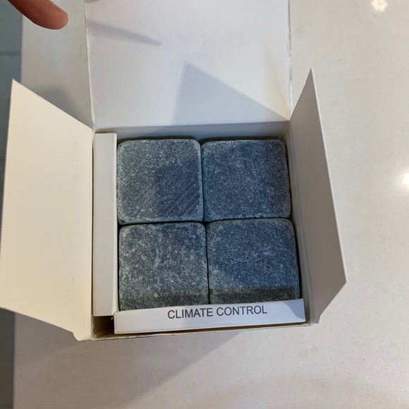 NWT Sparq Home Whiskey Rocks for Ice Cold Drinks - Picture 5 of 6